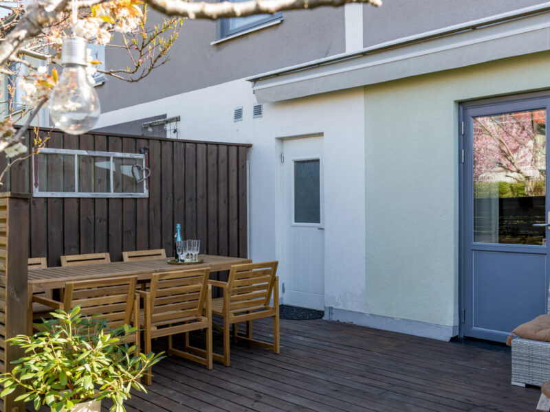 Lägenhet med uteplats