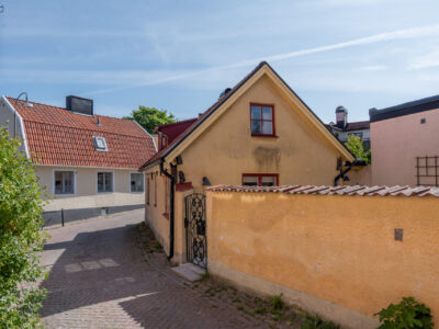 Hus med trädgård i Visby innerstad