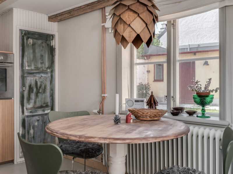 Hus med trädgård i Visby innerstad