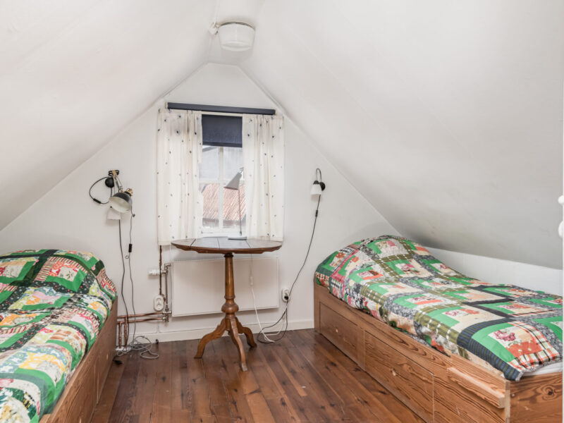 Hus med trädgård i Visby innerstad