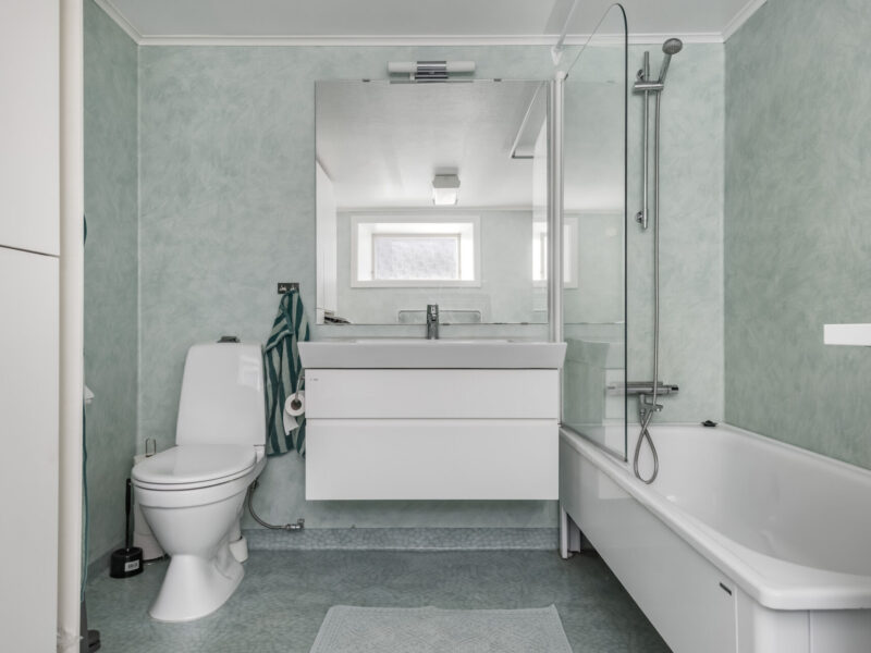 Central villa med många bäddar